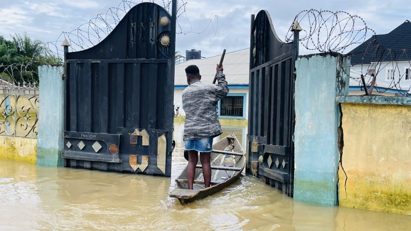 Displaced by devastating floods, Nigerians are forced to use floodwater despite cholera risk | CNN