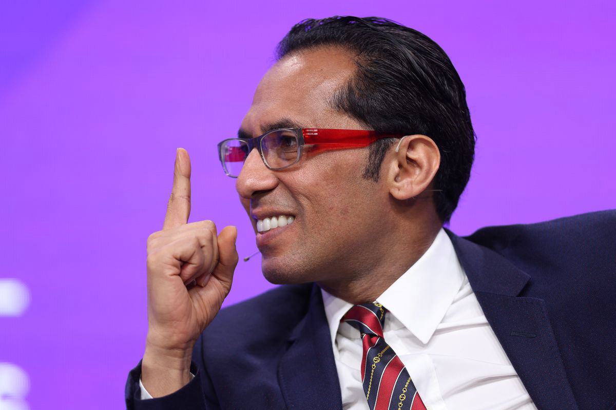 Africa’s Youngest Billionaire, Mo Dewji, Bounces Back After Near-Death Experience | The African Exponent.