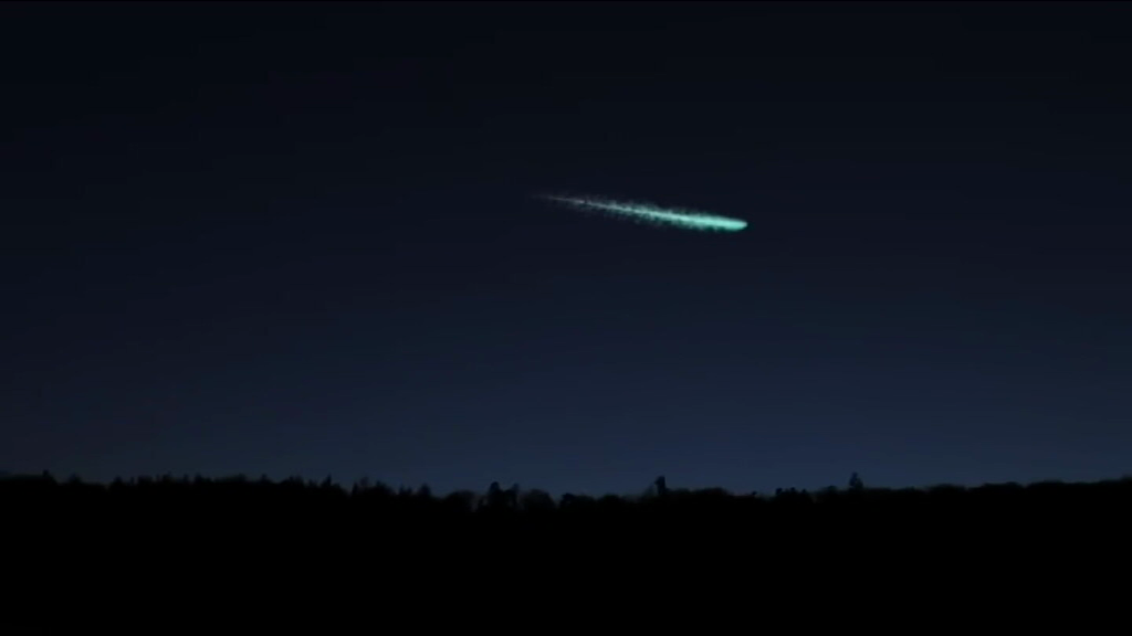 [VIDÉO] Dimanche 05 février : alerte comète en vue, où et comment l'observer ?