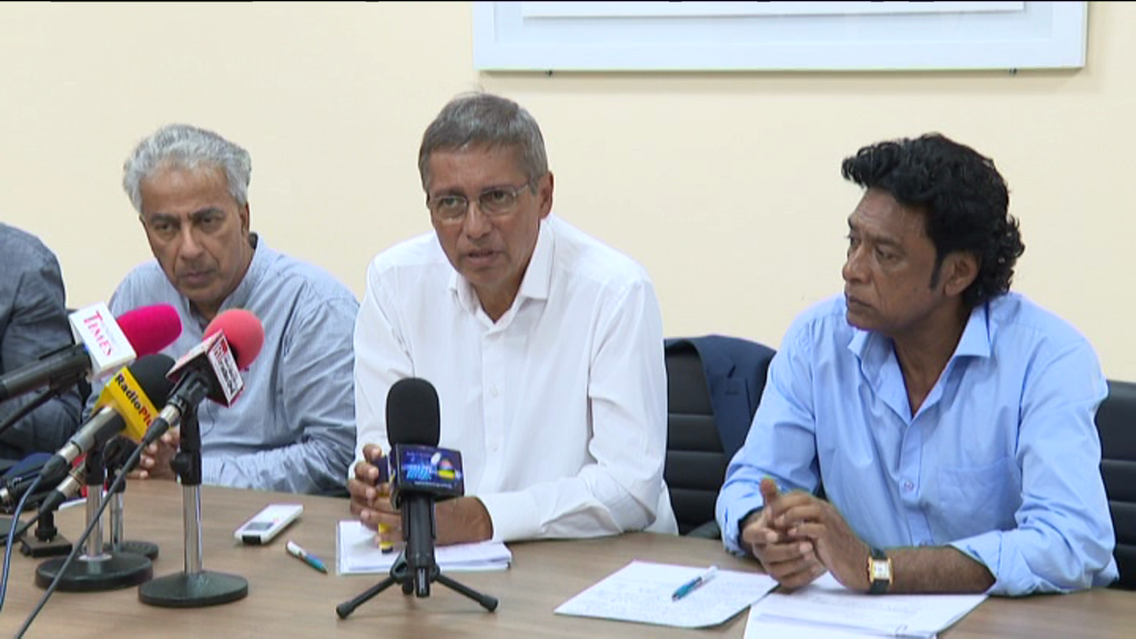 [VIDÉO] Le PTr évoque la suspension d’Arvind Boolell du parlement entre autres lors d'une conférence de presse