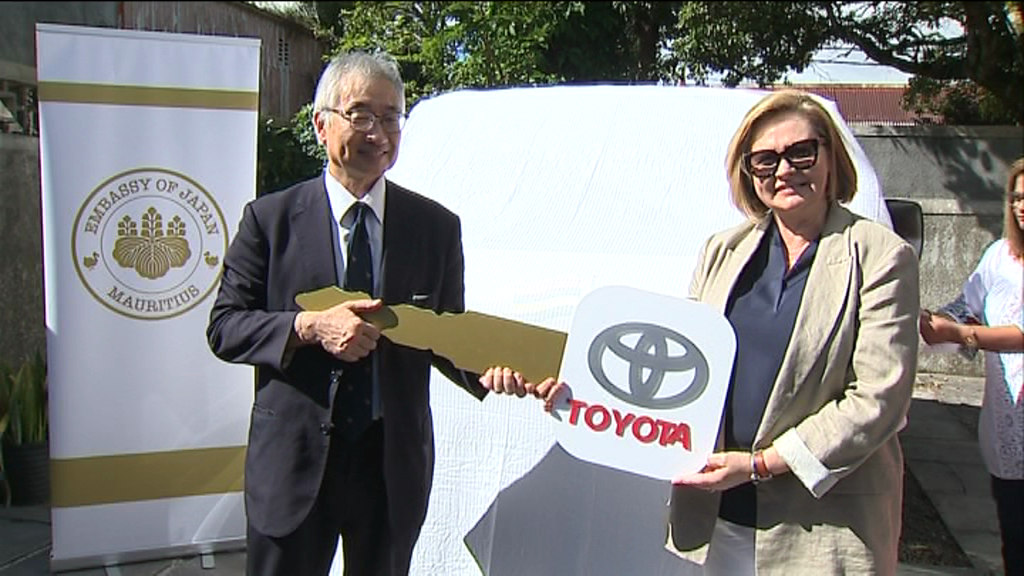 [VIDÉO] L’Ambassade du Japon fait don d’un Van à l'ONG Ti Rayons Soleil
